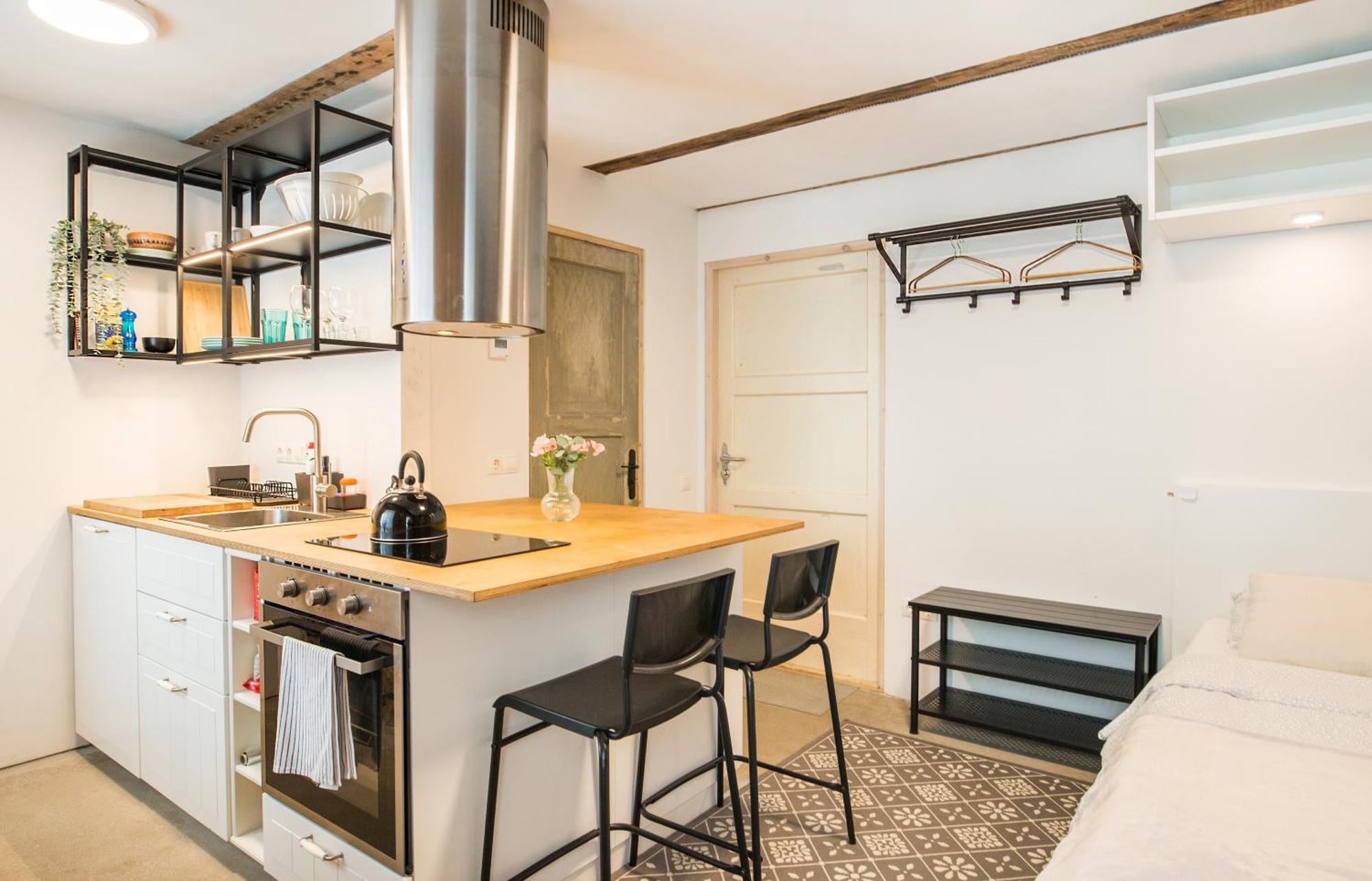 Quiet Center With Private Parking Riga